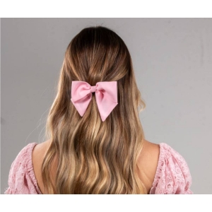 Adulto Penteado Com Liguinha