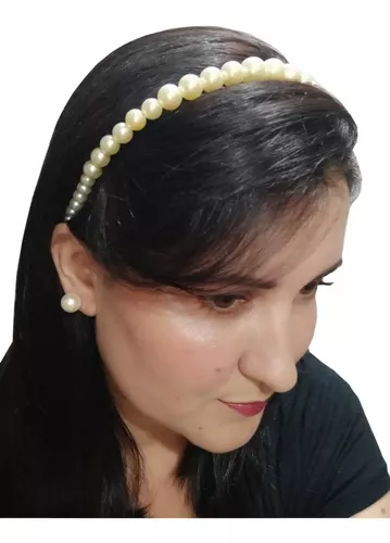 Penteado Anos 60 Com Tiara