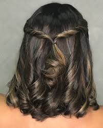 Penteado Cabelo Curto Simples