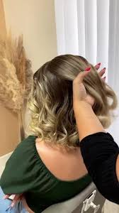 Penteado Cabelo Curto Simples